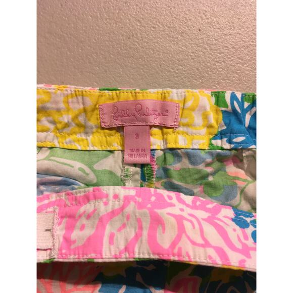 Lilly Pulitzer Tropical Floral Cotton Shorts Size 3 - Preppy, Vibrant, Resort - Picture 3 of 6